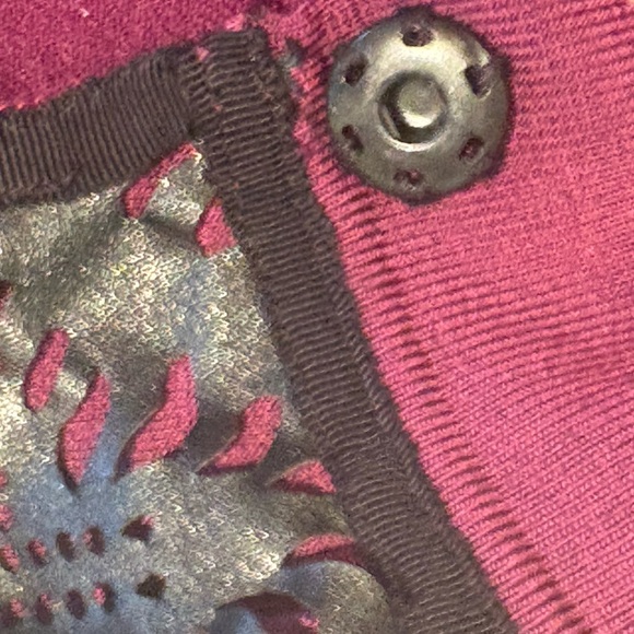 Naeem Khan 1X heavy warm maroon sweater/moto jacket w/ cutout faux leather - Picture 10 of 12